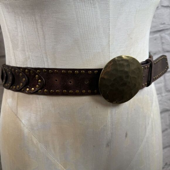 VTG Guess Women\'s Leather Studded Waist Belt 42\
